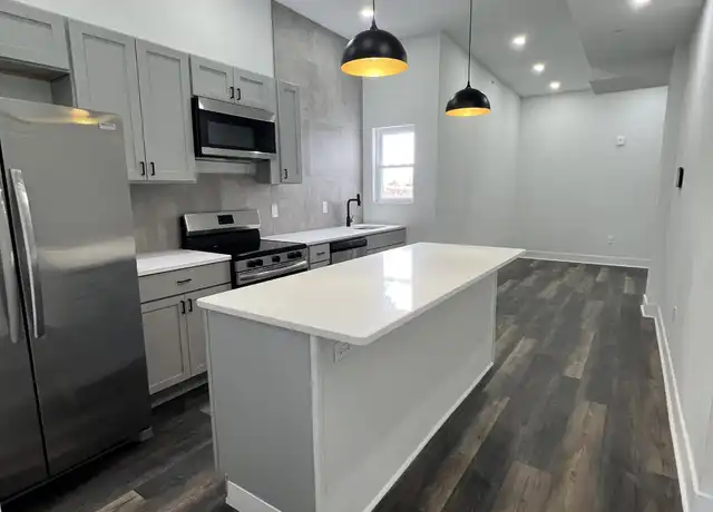 Property at 736 E Chelten Ave Unit 3, Philadelphia, PA, 19144, 3 beds, 2 baths, [object Object]