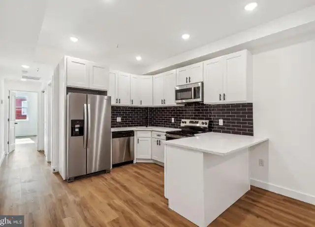Property at 2306 N Fairhill St Unit 4, Philadelphia, PA, 19133, 2 beds, 1 bath, [object Object]