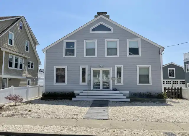 Property at 17 1st Ave, Seaside Park, NJ, 08752, 4 beds, 2.5 baths, [object Object]