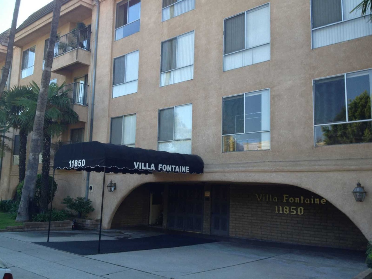 Laurel Villa - Apartments in Valley Village, CA