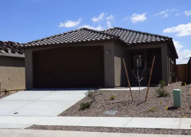 Property at 7657 S Camino Alma Vieja, Tucson, AZ, 85756, 4 beds, 2 baths, [object Object]