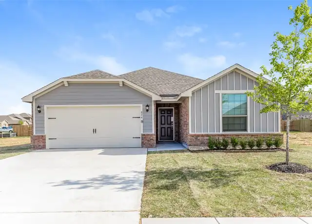 Property at 824 NW 6th St, Newcastle, OK, 73065, 4 beds, 2 baths, [object Object]