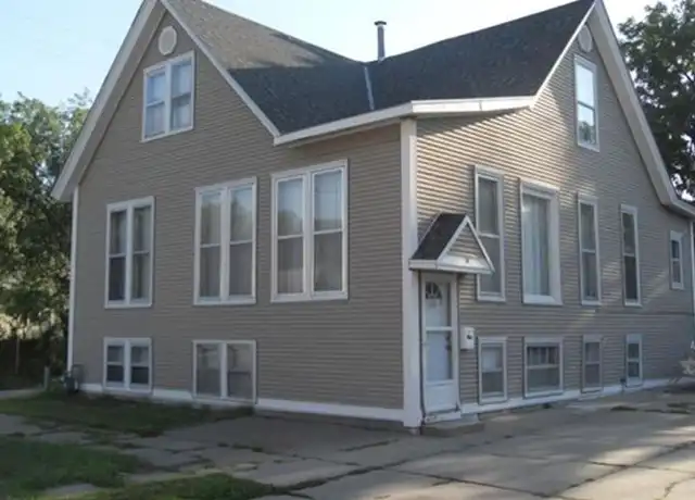 Property at 310 N Saunders Ave Unit 2, Hastings, NE, 68901, 1 bed, 1 bath, [object Object]