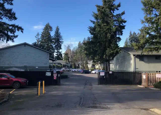Property at 10400 NE Stutz Rd Unit 25, Vancouver, WA, 98685, 1 bed, 1 bath, [object Object]
