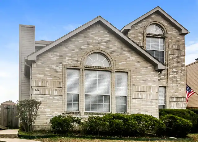Property at 524 Timber Way Dr, Lewisville, TX, 75067, 3 beds, 2 baths, [object Object]