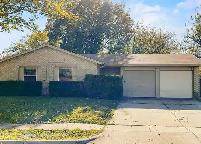 Property at 1110 Providence Ct, Arlington, TX, 76015, 3 beds, 1.5 baths, [object Object]