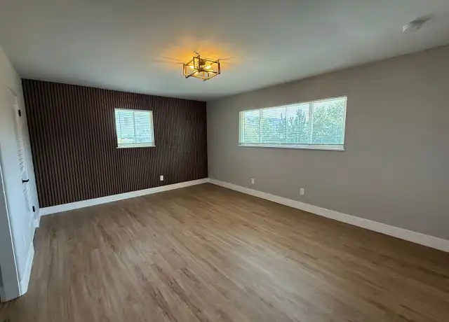 Property at 2320 W 47th Ave Unit 2316-12, Rosedale, KS, 66103, 1 bed, 1 bath, [object Object]