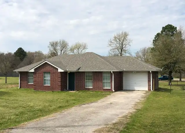 Property at 15120 Oaks West Dr, Tyler, TX, 75704, 3 beds, 2 baths, [object Object]