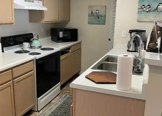 Property at Willow Oaks Apartments - 6003 Jo Danielle Pl, Louisville, KY, 40291, 2 beds, 2 baths, [object Object]