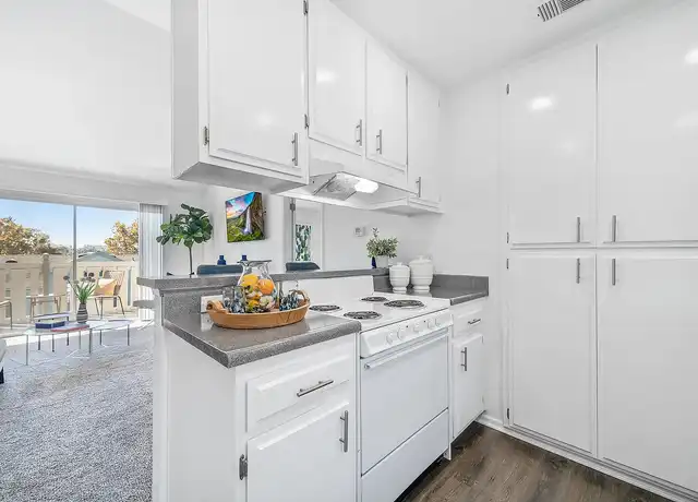 Property at Hampton Pointe - 801 E Orangewood Ave, Anaheim, CA, 92802, 2 beds, 2 baths, [object Object]