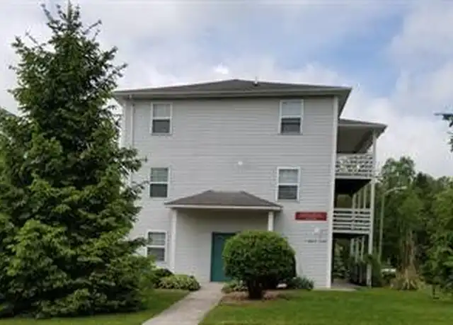 Property at 2 Bob Cat Ct, Frostburg, MD, 21532, 2 beds, 1 bath, [object Object]