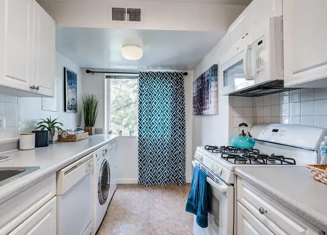 Photo of 5797a Rayburn Ave, Alexandria, VA 22311