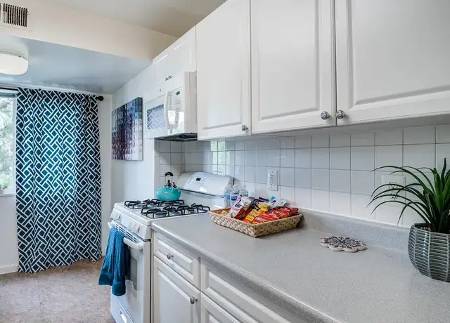 Photo of 5797a Rayburn Ave, Alexandria, VA 22311