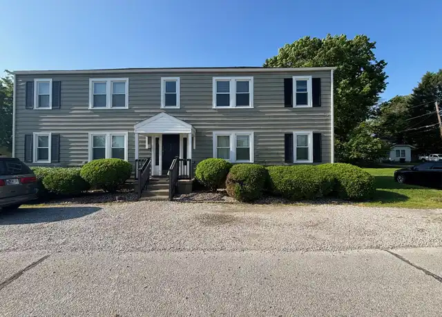 Property at 136 E Harrison Ave, Clarksville, IN, 47129, 2 beds, 1 bath, [object Object]
