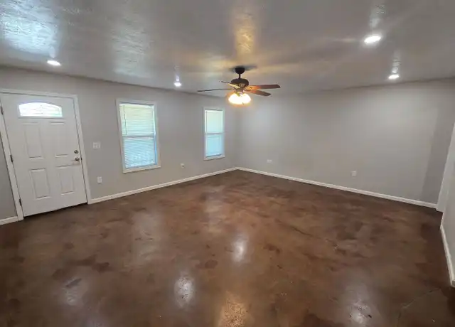 Property at 1423 McLain St Unit 13, Newport, AR, 72112, 1 bed, 1 bath, [object Object]