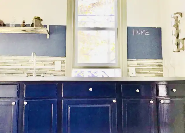 Property at 1312 E Harry Ave, Hazel Park, MI, 48030, 2 beds, 1 bath, [object Object]