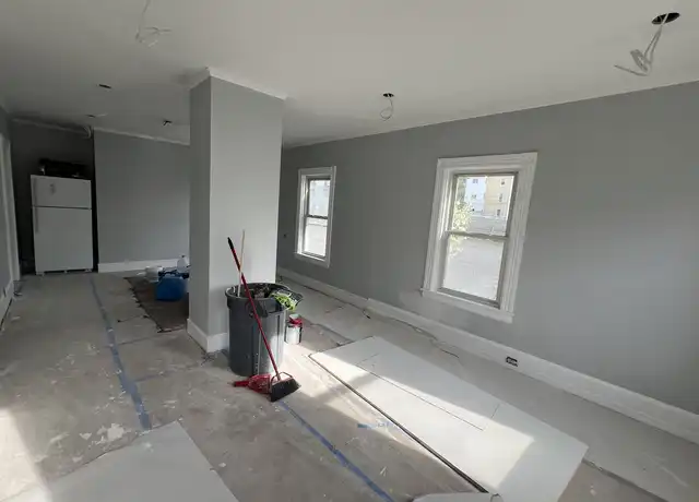 Property at 81 Ward St Unit 3, Worcester, MA, 01610, 2 beds, 1 bath, [object Object]