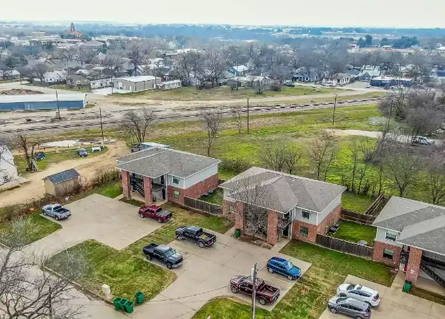 Property at 892 W Vanderbilt St Unit 1A, Stephenville, TX, 76401, 2 beds, 2 baths, [object Object]