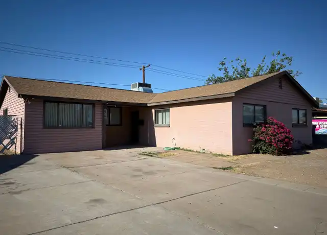 Property at 3008 W Cactus Rd, Phoenix, AZ, 85029, 5 beds, 3 baths, [object Object]