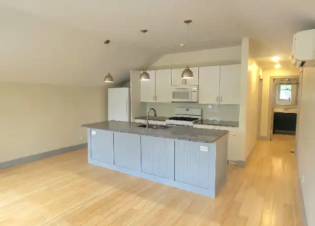 Property at 115 W Market St Unit 201, Corning, NY, 14830, 1 bed, 1 bath, [object Object]