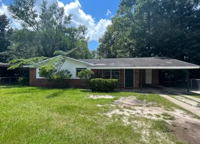 Property at 1512 N Barack Obama Blvd, Valdosta, GA, 31601, 2 beds, 1 bath, [object Object]