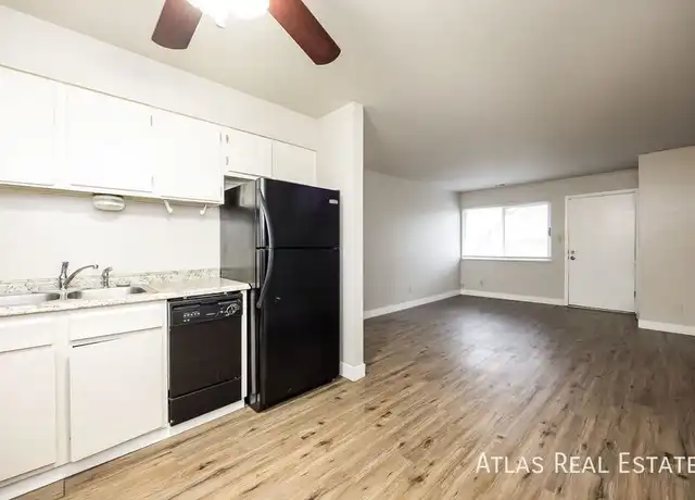Property at 1809 Eagle View Dr Unit 4, Colorado Springs, CO, 80909, 2 beds, 1 bath, [object Object]