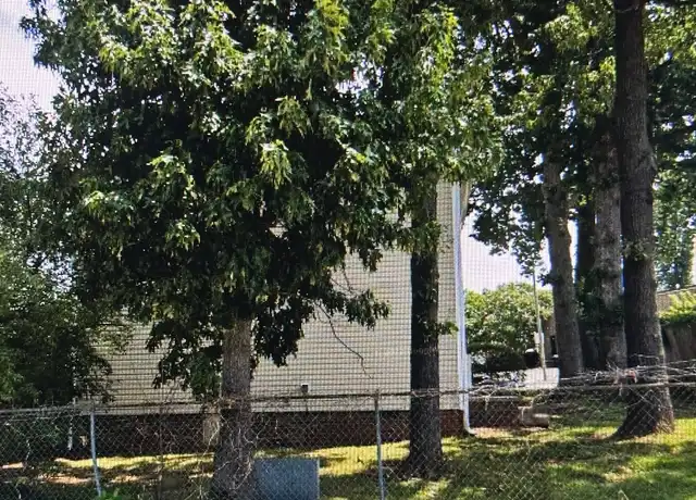 Property at 1630 Spring Garden St Unit C, Greensboro, NC, 27403, 2 beds, 1.5 baths, [object Object]