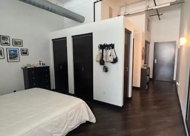Property at 342 N Water St Unit 214, Milwaukee, WI, 53202, 1 bed, 1 bath, [object Object]