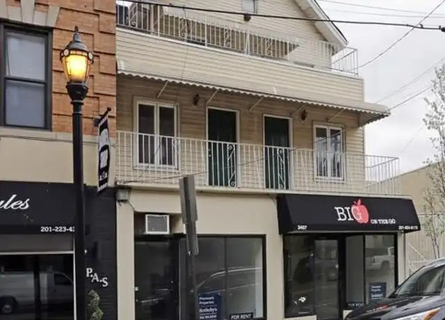 Property at 3405 Park Ave Unit 2, Union City, NJ, 07087, 2 beds, 1 bath, [object Object]