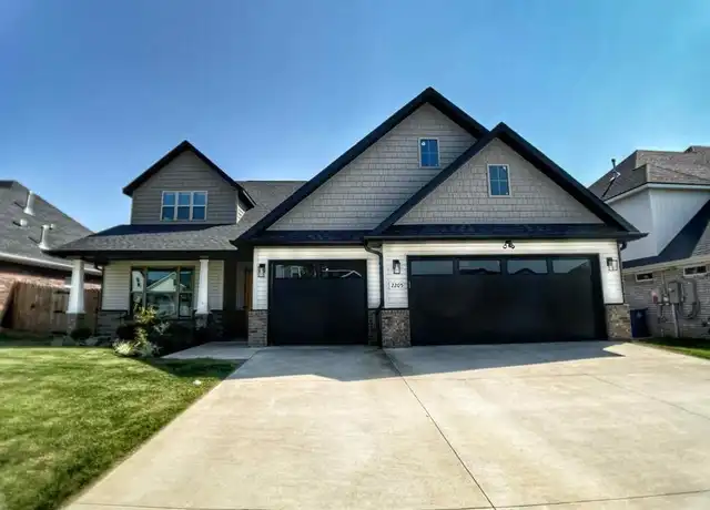 Property at 2205 SW 18th St, Bentonville, AR, 72713, 5 beds, 3.5 baths, [object Object]