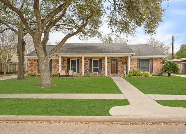 Property at 5618 Bankside Dr, Houston, TX, 77096, 3 beds, 2 baths, [object Object]