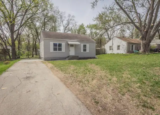 Property at 417 E Wall Ave, Des Moines, IA, 50315, 2 beds, 1 bath, [object Object]