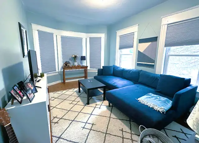 Property at 404 Newton St, South Hadley, MA, 01075, 3 beds, 1 bath, [object Object]