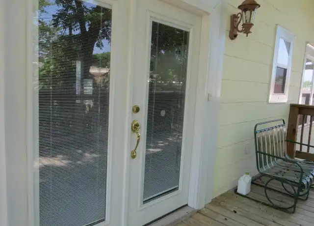 Property at 100 Posey St, Greenville, AL, 36037, 1 bed, 1 bath, [object Object]