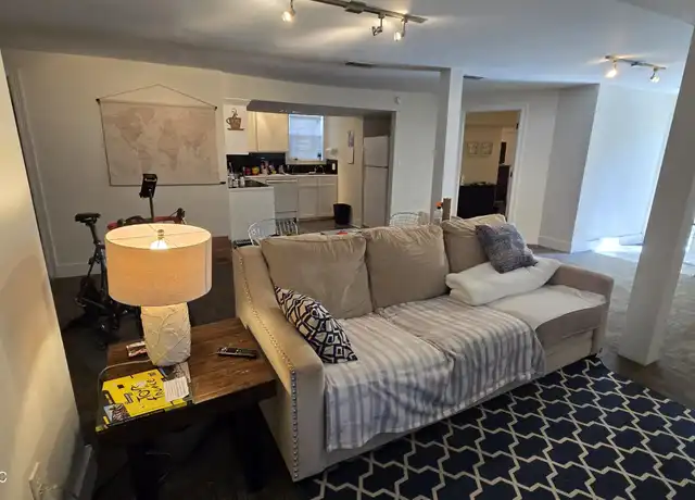 Property at 910 Carlisle St, Jackson, MS, 39202, 1 bed, 1 bath, [object Object]