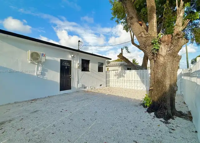 Property at 7724 NE 1st Ave Unit B, Miami, FL, 33138, 0 beds, 1 bath, [object Object]