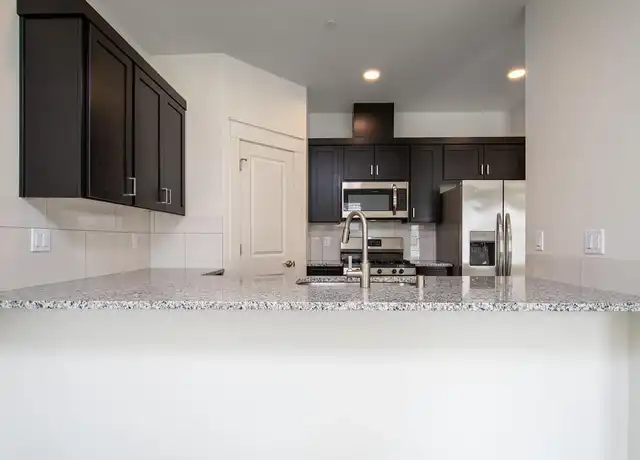 Property at Green Meadows Village LLC - 7105 NE 76th Way, Vancouver, WA, 98661, 3 beds, 2.5 baths, [object Object]
