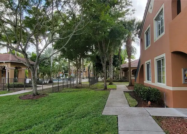 Property at 8000 N Nob Hill Rd #102, Tamarac, FL, 33321, 1 bed, 1 bath, [object Object]
