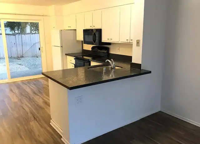 Property at College Street Apartments LLC - 1805 E 8th St, Davis, CA, 95616, 2 beds, 1 bath, [object Object]