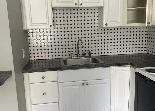 Property at 463 Carvel Beach Rd, Carvel Beach, MD, 21226, 3 beds, 1 bath, [object Object]