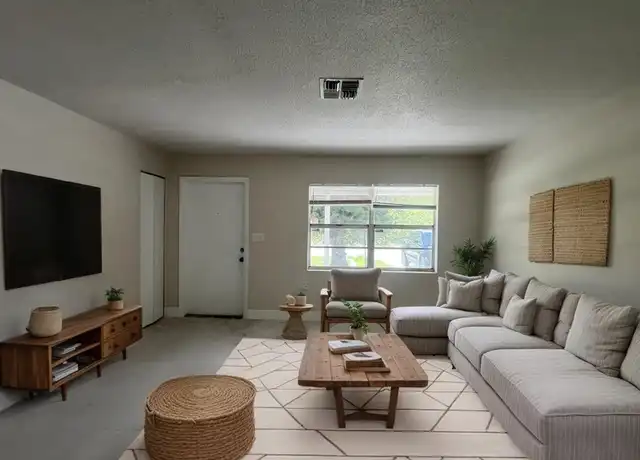 Property at 908 Gerald Ave, Lehigh Acres, FL, 33936, 3 beds, 1.5 baths, [object Object]