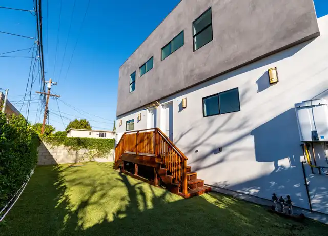 Property at 1805 S Longwood Ave Unit 1807, Los Angeles, CA, 90019, 4 beds, 3 baths, [object Object]