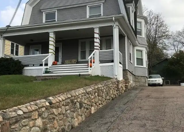 Property at 51 Summer St Unit 2, Westerly, RI, 02891, 2 beds, 1 bath, [object Object]