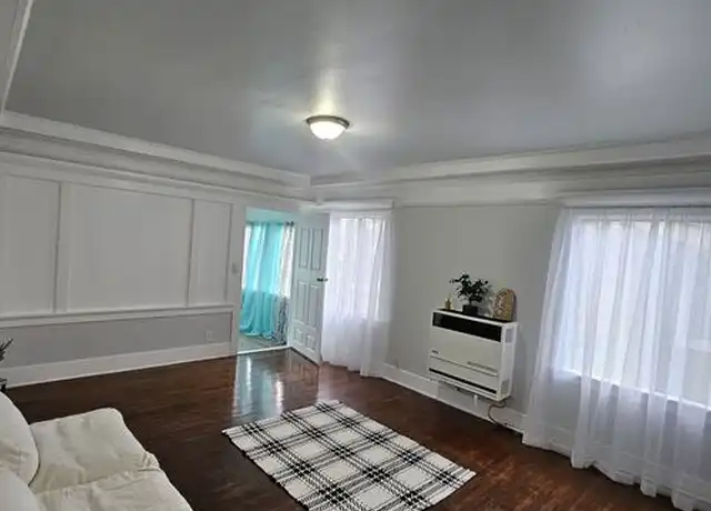 Property at 2932 S Normandie Ave, Los Angeles, CA, 90007, 4 beds, 1 bath, [object Object]