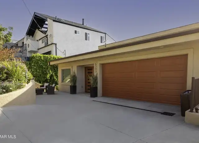 Property at 5293 Calatrana Dr, Woodland Hills, CA, 91364, 4 beds, 2.5 baths, [object Object]