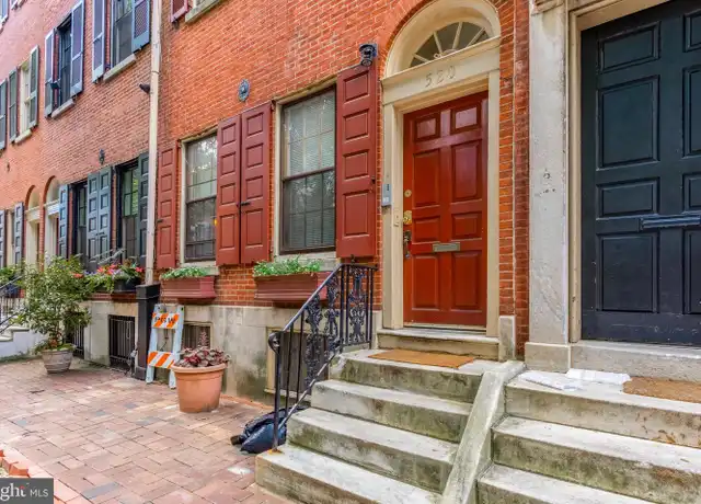 Property at 520 Spruce St Unit 3, Philadelphia, PA, 19106, 3 beds, 3 baths, [object Object]