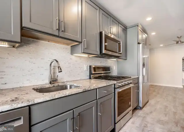 Property at 2609 Federal St Unit B, Philadelphia, PA, 19146, 2 beds, 2 baths, [object Object]