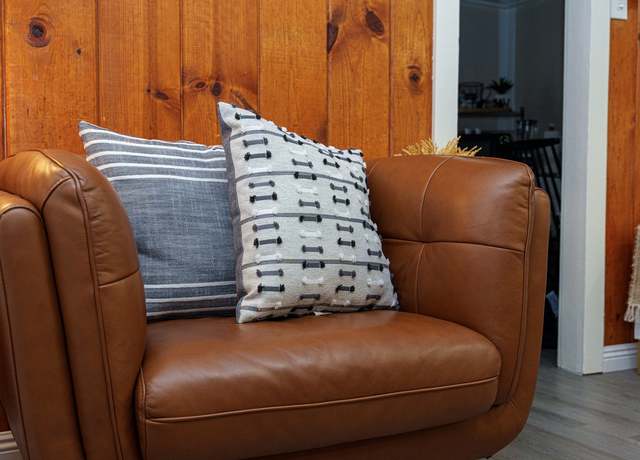 Photo of 25576 Hi Ln, Twin Peaks, CA 92391