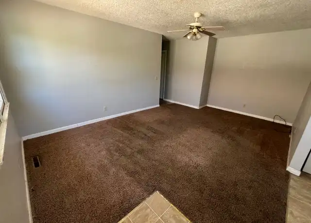 Property at 312 S 9th Ave Unit 312, Ozark, MO, 65721, 2 beds, 1 bath, [object Object]