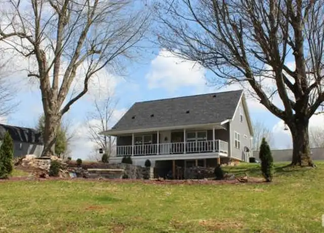 Property at 1008 W Oak St, Ellettsville, IN, 47429, 3 beds, 2 baths, [object Object]